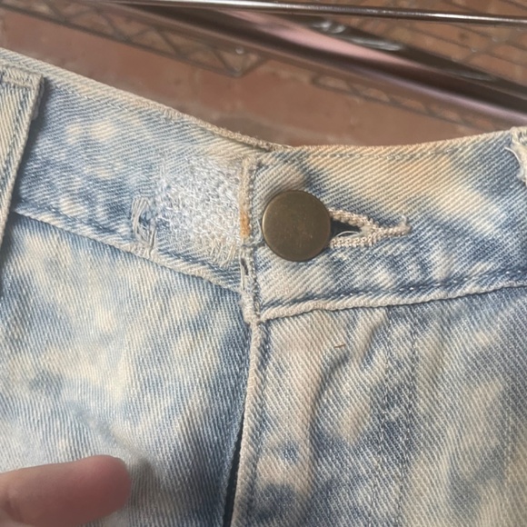 RARE VINTAGE Levi's Orange Tag Acid Wash High Rise Shorts - Picture 5 of 9